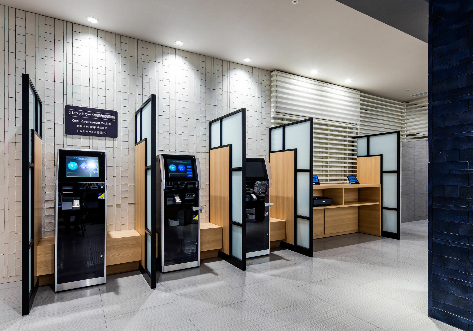 Daiwa Roynet Hotel Tokushima Ekimae Экстерьер фото